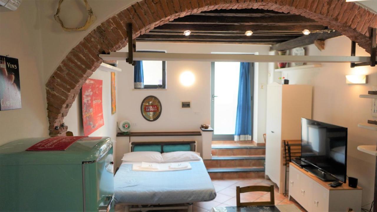 La Taverna Di Gianni Near The Beach Italy Riviera Savona Ngoại thất bức ảnh